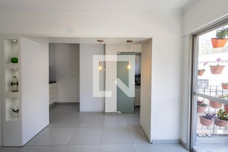 Sala de apartamento para alugar com 3 quartos, 124m² em Vila Ipojuca, São Paulo
