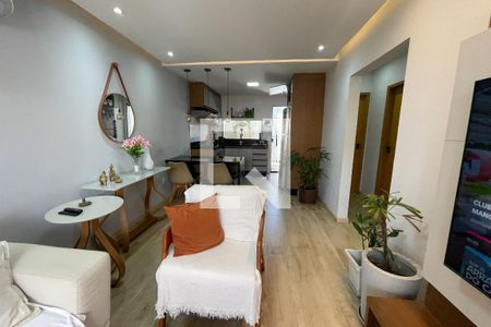 Sala de casa de condomínio para alugar com 3 quartos, 80m² em Parque Fluminense, Duque de Caxias