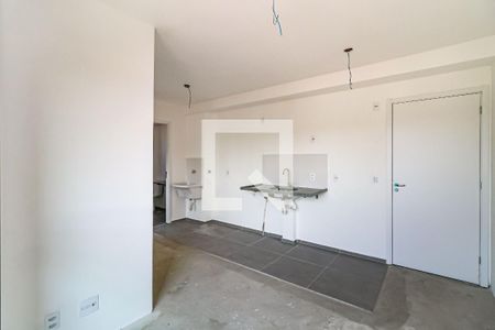 Sala/Cozinha de apartamento à venda com 2 quartos, 36m² em Vila Sonia, São Paulo