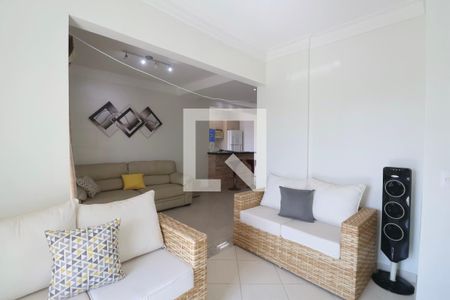 Sala de apartamento para alugar com 3 quartos, 185m² em Jardim Tres Marias, Guarujá
