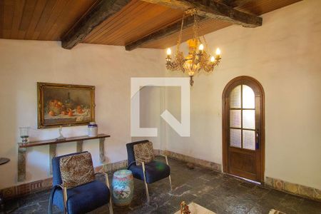 Sala 2 de casa à venda com 3 quartos, 485m² em Pampulha, Belo Horizonte