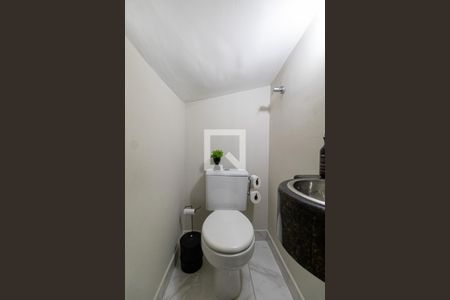 Lavabo de casa de condomínio à venda com 2 quartos, 110m² em Parada Xv de Novembro, São Paulo