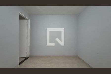 Quarto de kitnet/studio para alugar com 1 quarto, 32m² em Utinga, Santo André