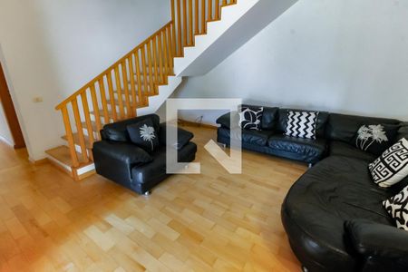 Sala 3 de casa para alugar com 7 quartos, 1000m² em Vila Tramontano, São Paulo