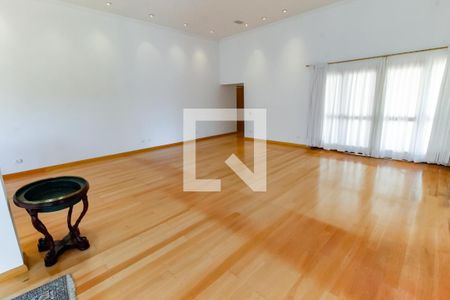 Sala 1 de casa para alugar com 7 quartos, 1000m² em Vila Tramontano, São Paulo