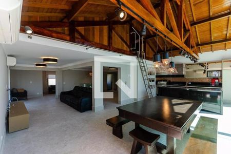 Apartamento para alugar com 3 quartos, 360m² em Vila Palmeiras, São Paulo