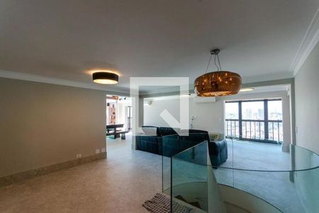 Apartamento para alugar com 3 quartos, 360m² em Vila Palmeiras, São Paulo