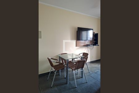 Sala de apartamento para alugar com 2 quartos, 65m² em Vila Caiçara, Praia Grande