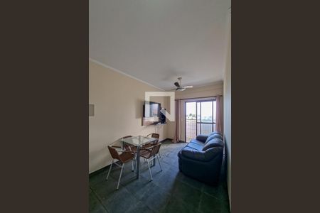 Sala de apartamento para alugar com 2 quartos, 65m² em Vila Caiçara, Praia Grande