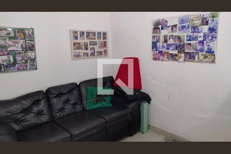 Quarto 1 de casa à venda com 3 quartos, 400m² em Cidade de Deus, Rio de Janeiro