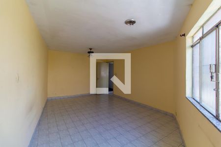 Quarto 1 de casa para alugar com 2 quartos, 160m² em Vila Ema, São Paulo