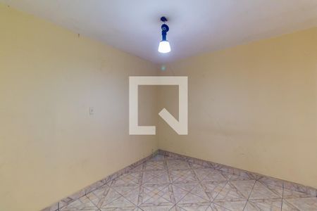 Quarto 2 de casa para alugar com 2 quartos, 160m² em Vila Ema, São Paulo