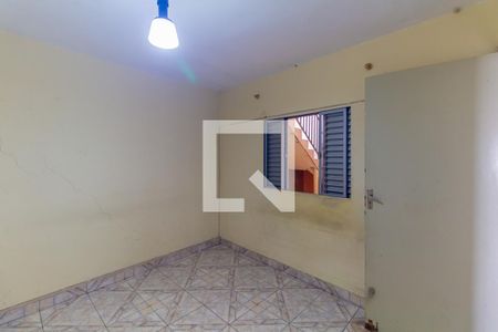 Quarto 2 de casa para alugar com 2 quartos, 160m² em Vila Ema, São Paulo