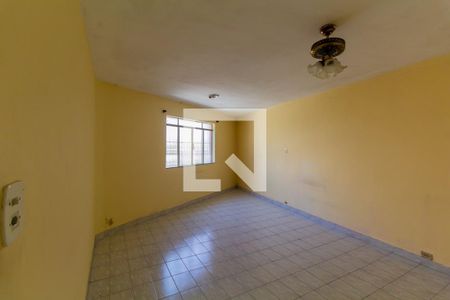 Quarto 1 de casa para alugar com 2 quartos, 160m² em Vila Ema, São Paulo