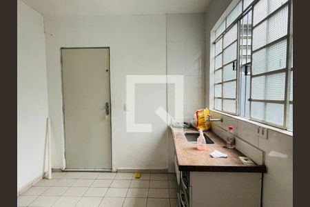 Sala/Cozinha de apartamento à venda com 2 quartos, 55m² em Vila Hulda, Guarulhos