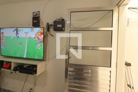 Sala de casa para alugar com 1 quarto, 180m² em Vila Rio Branco, Jundiaí