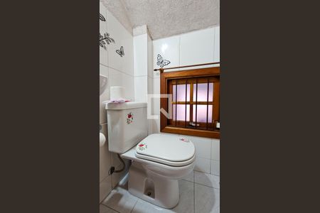 Lavabo de casa à venda com 4 quartos, 165m² em Jardim Ernestina, São Paulo