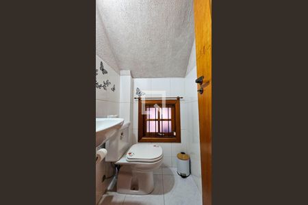 Lavabo de casa à venda com 4 quartos, 165m² em Jardim Ernestina, São Paulo