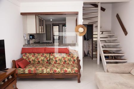 Sala de casa para alugar com 3 quartos, 150m² em Praia do Flamengo, Salvador