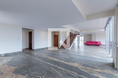 Sala de apartamento à venda com 3 quartos, 450m² em Funcionários, Belo Horizonte