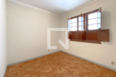 Quarto 1 de casa para alugar com 3 quartos, 360m² em Renascença, Belo Horizonte