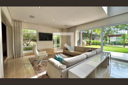 Sala de casa à venda com 4 quartos, 600m² em Residencial Tambore III, Santana de Parnaíba