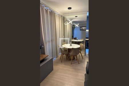 Sala de apartamento à venda com 3 quartos, 77m² em Morada das Vinhas, Jundiaí