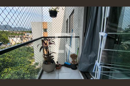 Varanda de apartamento à venda com 2 quartos, 56m² em Vargem Pequena, Rio de Janeiro