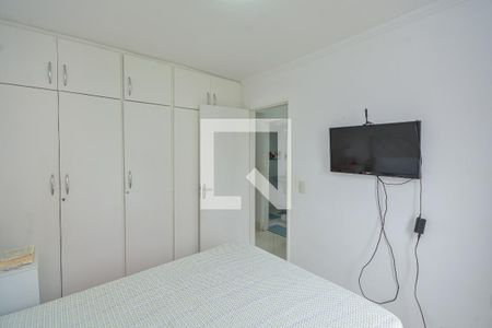 Quarto 1 de apartamento para alugar com 2 quartos, 70m² em Vila Anhanguera, São Paulo