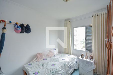 Quarto 2 de apartamento para alugar com 2 quartos, 70m² em Vila Anhanguera, São Paulo