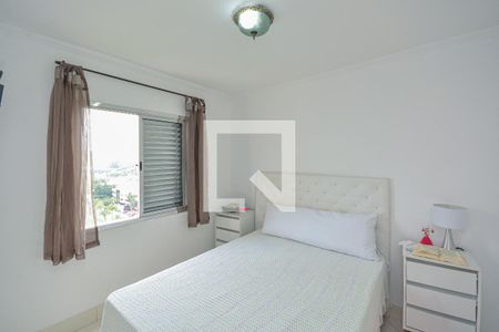Quarto 1 de apartamento para alugar com 2 quartos, 70m² em Vila Anhanguera, São Paulo