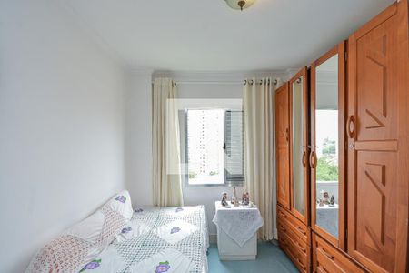 Quarto 2 de apartamento para alugar com 2 quartos, 70m² em Vila Anhanguera, São Paulo