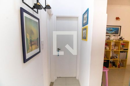 Corredor de apartamento à venda com 2 quartos, 75m² em Icaraí, Niterói