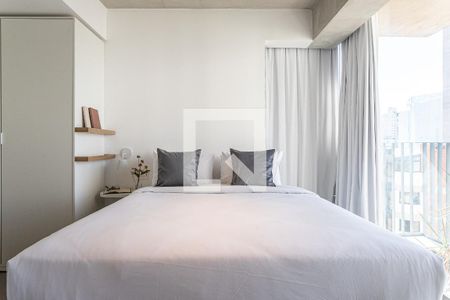 Studio de kitnet/studio para alugar com 1 quarto, 30m² em Jardim das Bandeiras, São Paulo