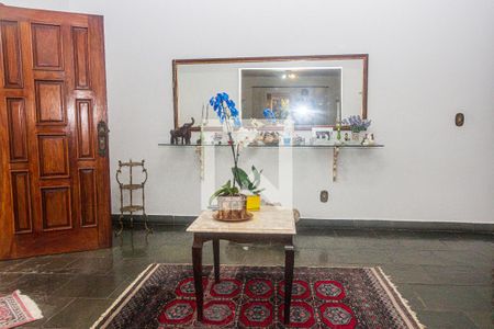 Sala de casa para alugar com 6 quartos, 690m² em Interlagos, São Paulo