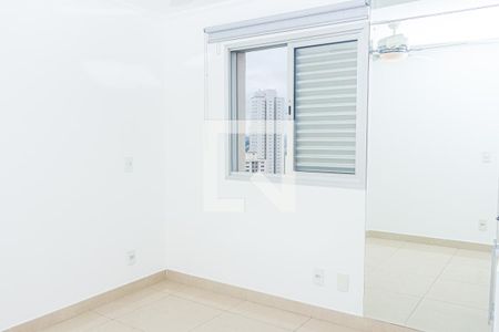 Suíte de apartamento para alugar com 2 quartos, 144m² em Vila Isa, São Paulo