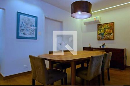 Casa à venda com 4 quartos, 410m² em Jardim Europa, São Paulo