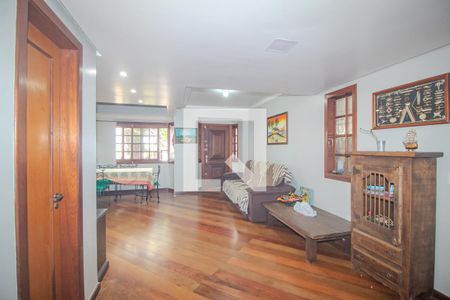 Sala de casa para alugar com 4 quartos, 238m² em Ipanema, Porto Alegre