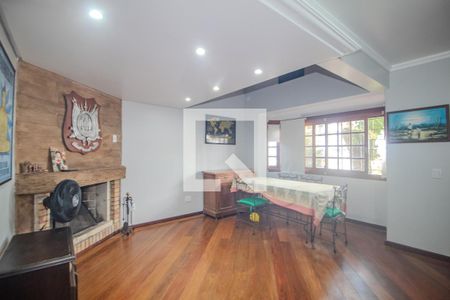 Sala de casa para alugar com 4 quartos, 238m² em Ipanema, Porto Alegre