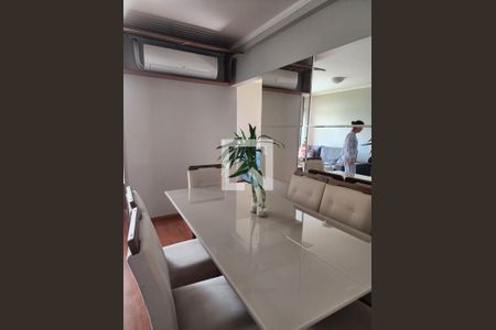 Sala de apartamento à venda com 2 quartos, 78m² em Centro Comercial Jubran, São Paulo