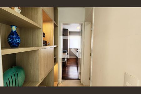 Hall de entrada de casa de condomínio à venda com 5 quartos, 264m² em Cidade Santos Dumont, Jundiaí