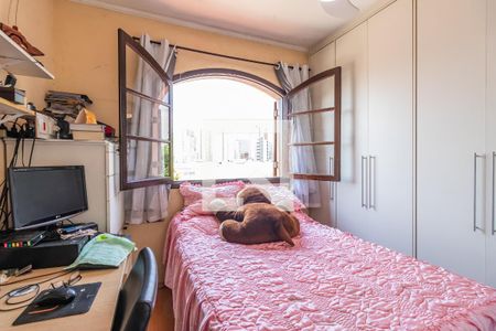 Quarto 1 de casa à venda com 3 quartos, 180m² em Jardim dos Camargos, Barueri