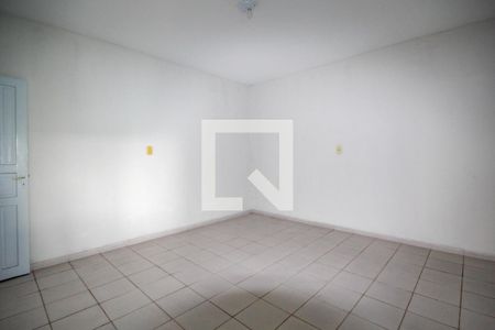 Sala de casa para alugar com 2 quartos, 65m² em Vila Clarice, São Paulo