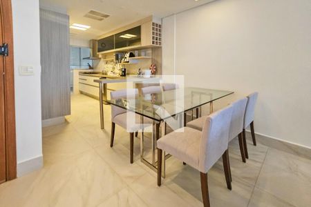 Sala de apartamento para alugar com 4 quartos, 143m² em Jardim das Conchas, Guarujá