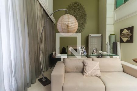 Sala de casa para alugar com 5 quartos, 1004m² em Conjunto Alvorada, Poá