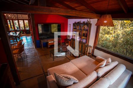 Sala de casa à venda com 5 quartos, 500m² em Fazenda do Engenho, Nova Lima