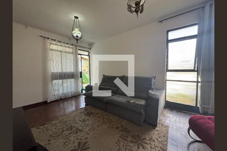 Sala de casa à venda com 3 quartos, 209m² em Santo Andre, Belo Horizonte