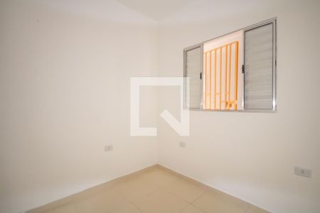 Quarto de casa para alugar com 2 quartos, 30m² em Rochdale, Osasco