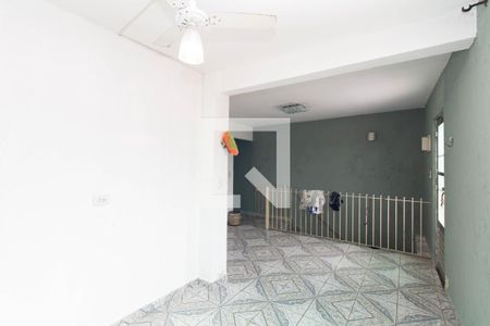 Sala de casa à venda com 3 quartos, 180m² em Cidade Antônio Estêvão de Carvalho, São Paulo