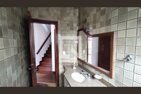 Lavabo de casa à venda com 3 quartos, 180m² em Jardim Lideranca, São Paulo